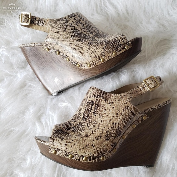 jessica simpson snakeskin wedges